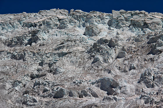 Wall of broken ice viewed from 
 the bottom of the Ewigschneefld