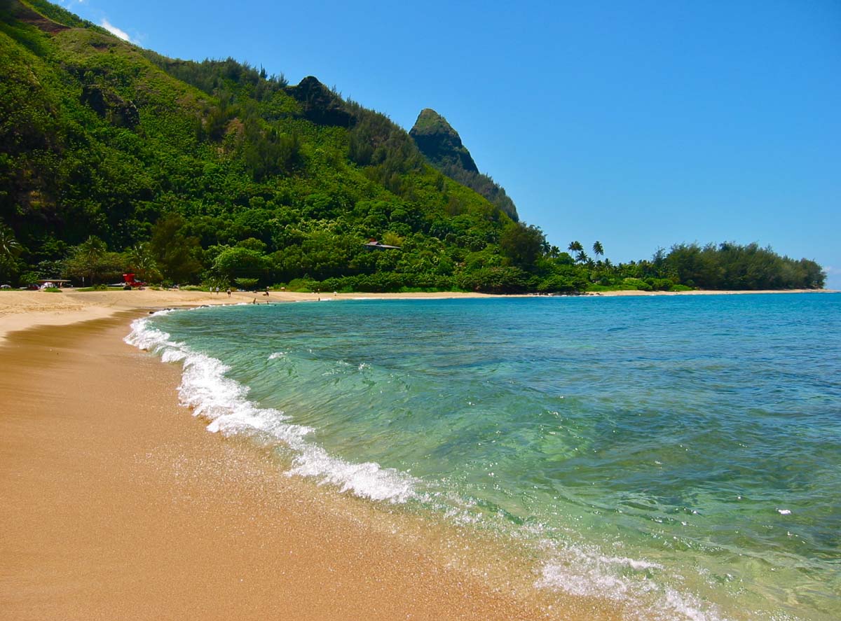 Kauai Hawaii Tunnels Beach Near Haena Park